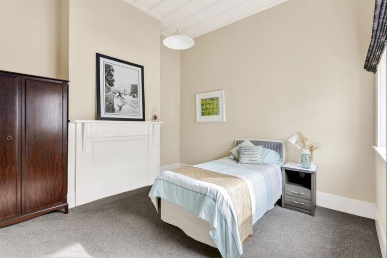 Photo of property in 42 Moore Street, Leamington, Cambridge, 3432