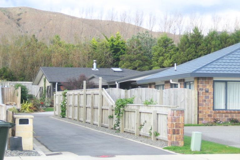 Photo of property in 54 Awatea Avenue, Paraparaumu, 5032
