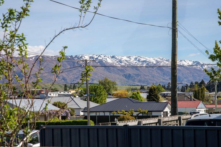 Photo of property in 50 Achil Street, Cromwell, 9310