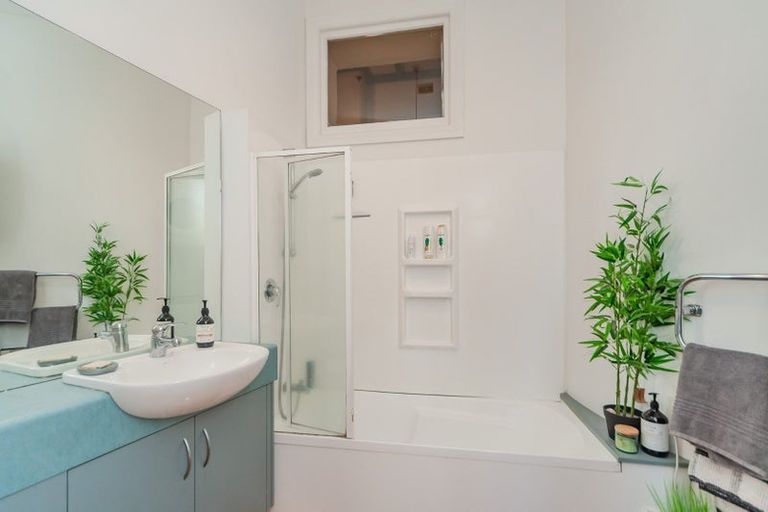 Photo of property in Columbia Apartments, 5/32 Cuba Street, Te Aro, Wellington, 6011