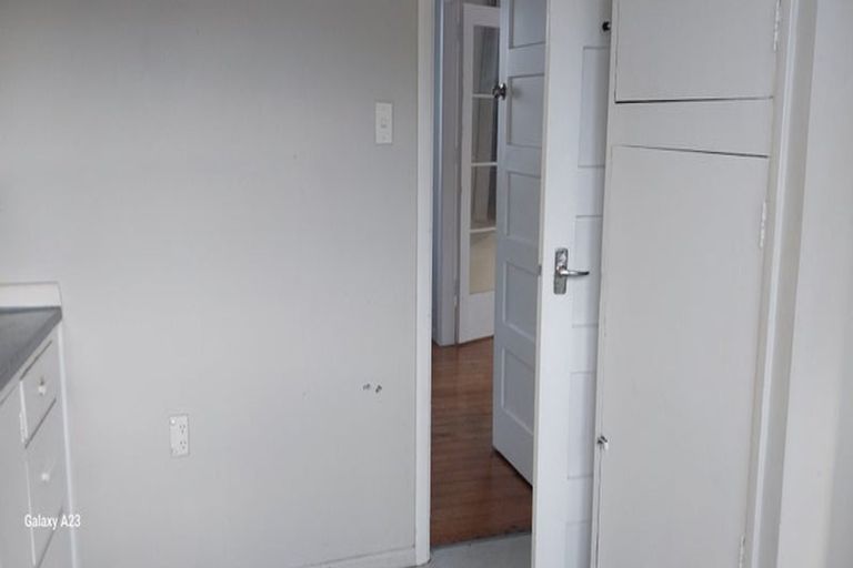 Photo of property in 4 Bertram Grove, Naenae, Lower Hutt, 5011