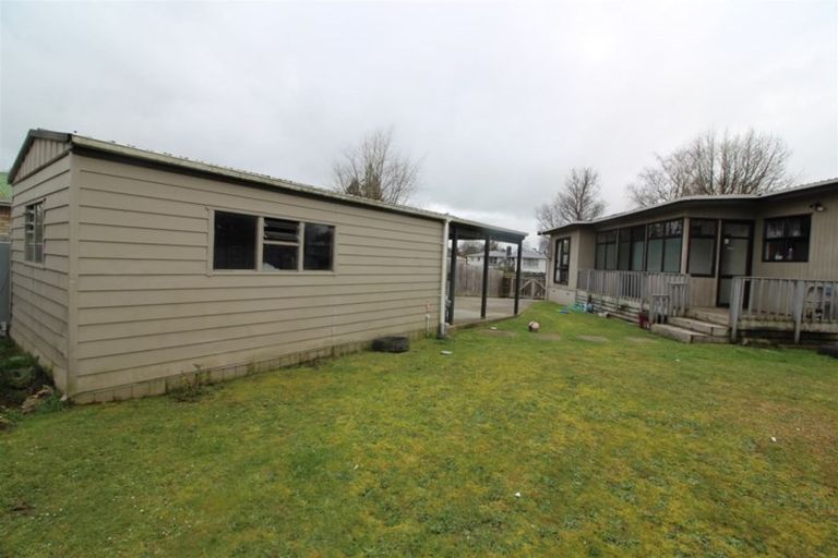 Photo of property in 8 Dunkeld Place, Tokoroa, 3420