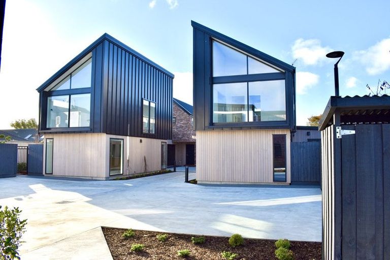 Photo of property in 5/60 Derby Street, St Albans, Christchurch, 8014