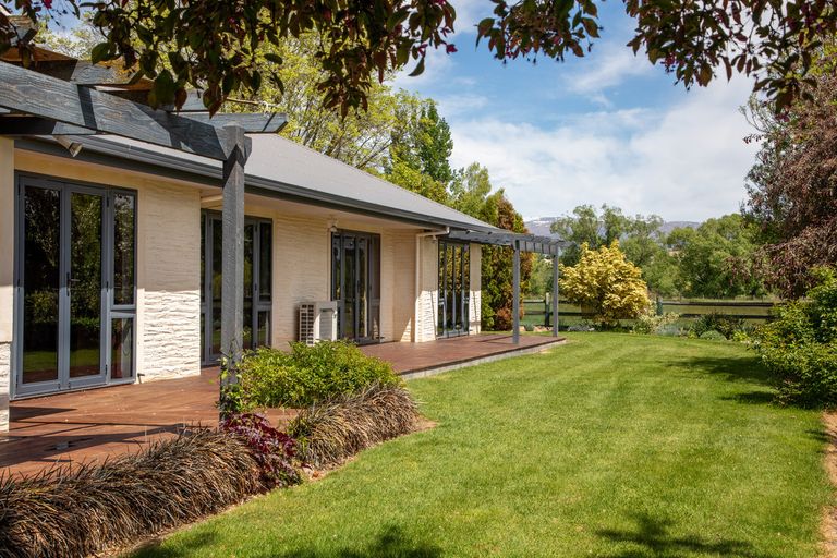 Photo of property in 42 Clare Road, Galloway, Alexandra, 9393