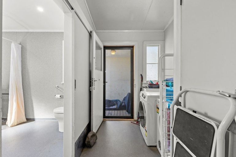 Photo of property in 15 Fairs Road, Milson, Palmerston North, 4414