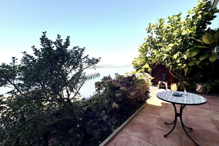 Photo of property in Marrakech Cafe, 14/305 Evans Bay Parade, Hataitai, Wellington, 6021