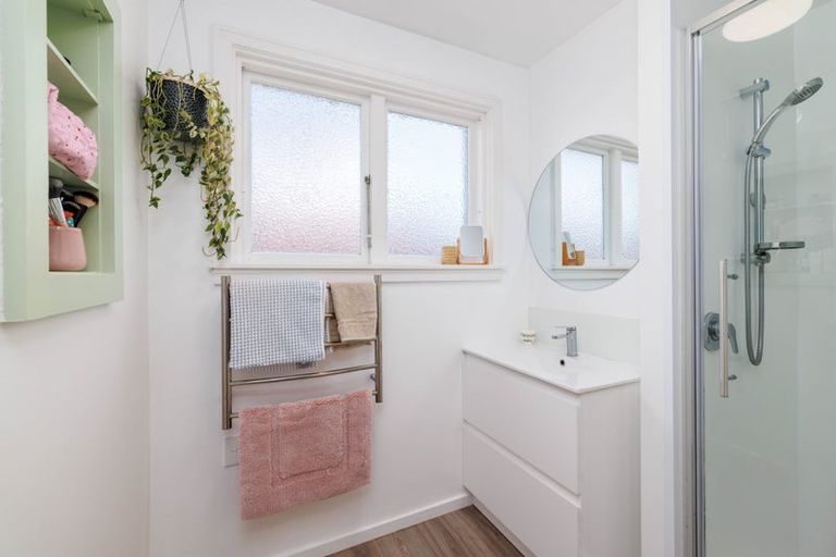 Photo of property in 1/11 Clouston Street, Saint Martins, Christchurch, 8022