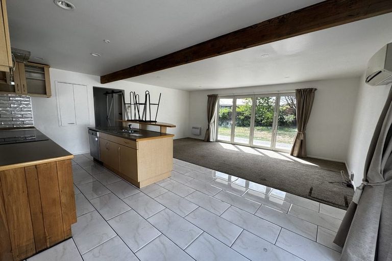 Photo of property in 30 Florida Street, Hornby, Christchurch, 8042