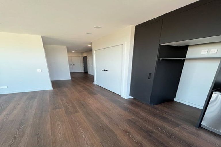 Photo of property in 604/2 Launch Road, Hobsonville, Auckland, 0616