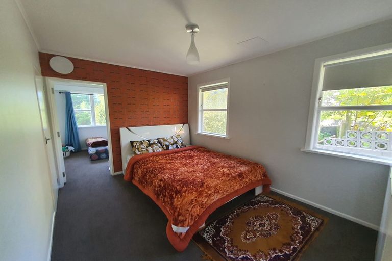 Photo of property in 45 Lomita Road, Johnsonville, Wellington, 6037