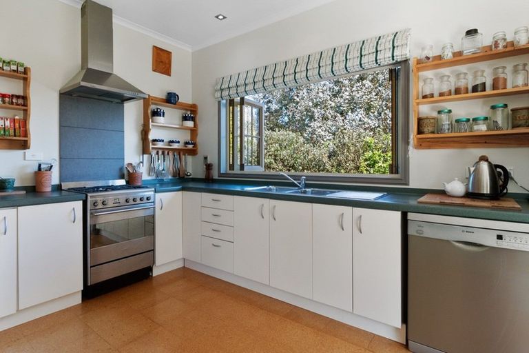 Photo of property in 36 Poets Corner Road, Waihi, 3681