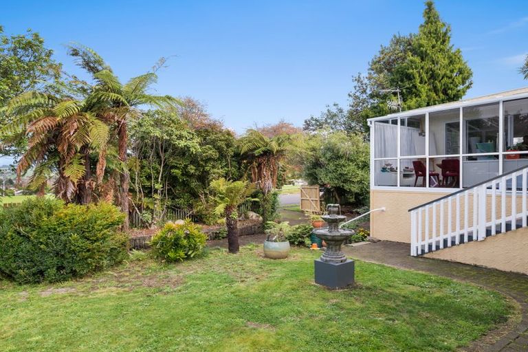 Photo of property in 102 Turner Drive, Western Heights, Rotorua, 3015