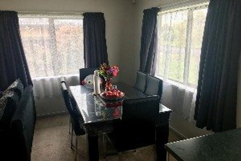 Photo of property in 3 Andrusha Place, Flat Bush, Auckland, 2019