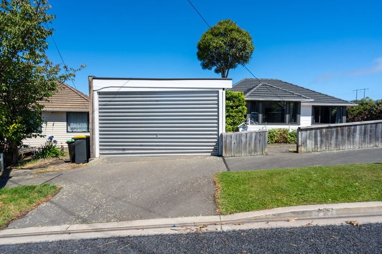 Photo of property in 43 Ashmore Street, Halfway Bush, Dunedin, 9010