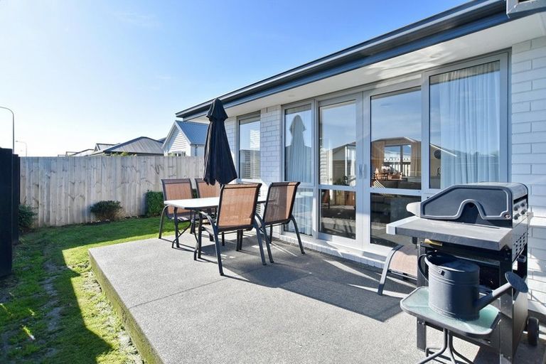 Photo of property in 7 Mclendon Green, Belfast, Christchurch, 8051