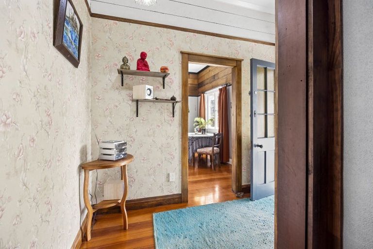 Photo of property in 21 Egmont Street, Patea, 4520