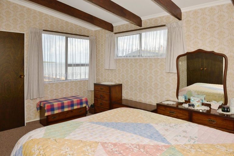 Photo of property in 3 Hartley Street, Foxton Beach, Foxton, 4815