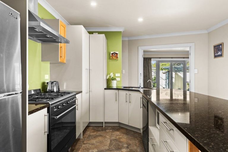 Photo of property in 101a Taradale Road, Onekawa, Napier, 4110