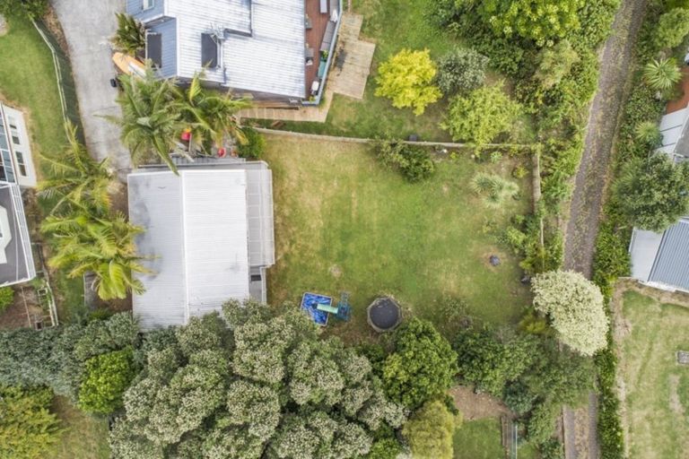 Photo of property in 22b Hutchinsons Road, Bucklands Beach, Auckland, 2014
