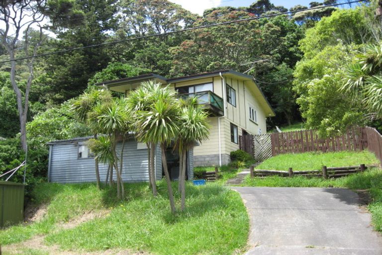 Photo of property in 250 Motutara Road, Muriwai, Waimauku, 0881