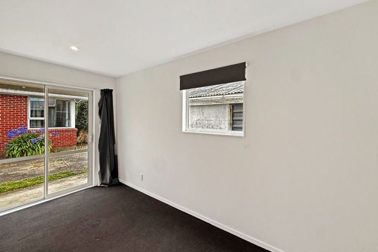 Photo of property in 9 Gladson Avenue, Sockburn, Christchurch, 8042