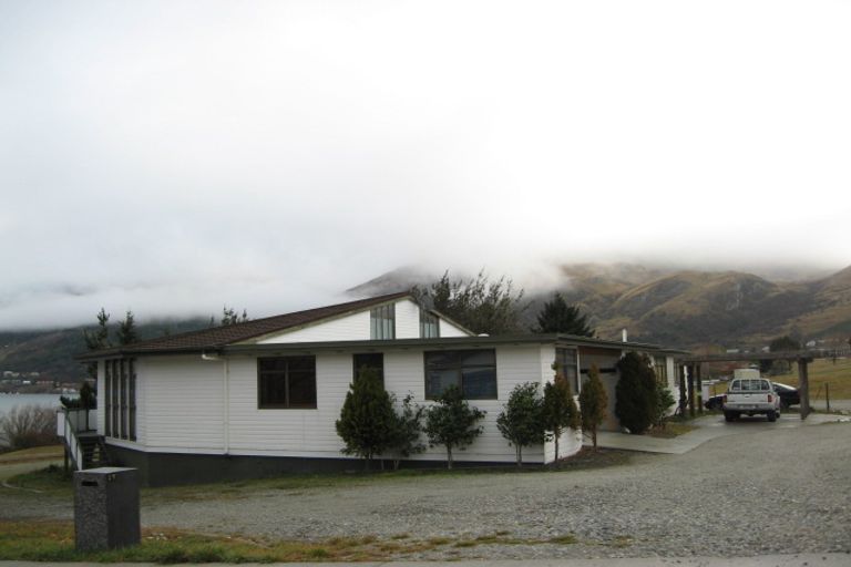 Photo of property in 17 Boyes Crescent, Frankton, Queenstown, 9300