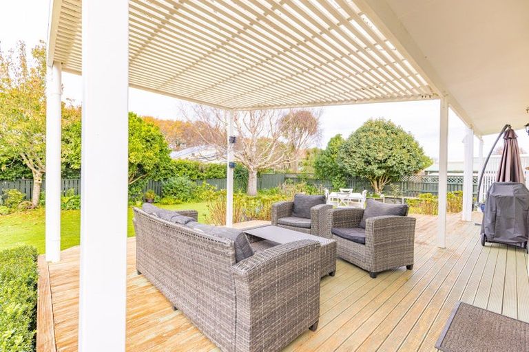 Photo of property in 105 Liverpool Street, College Estate, Whanganui, 4500