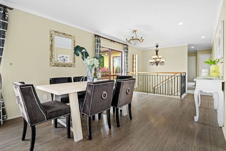 Photo of property in 79a Tiraumea Drive, Pakuranga, Auckland, 2010