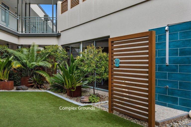 Photo of property in Beachpoint Apartments, 2/5 West End Road, Ohope, 3121