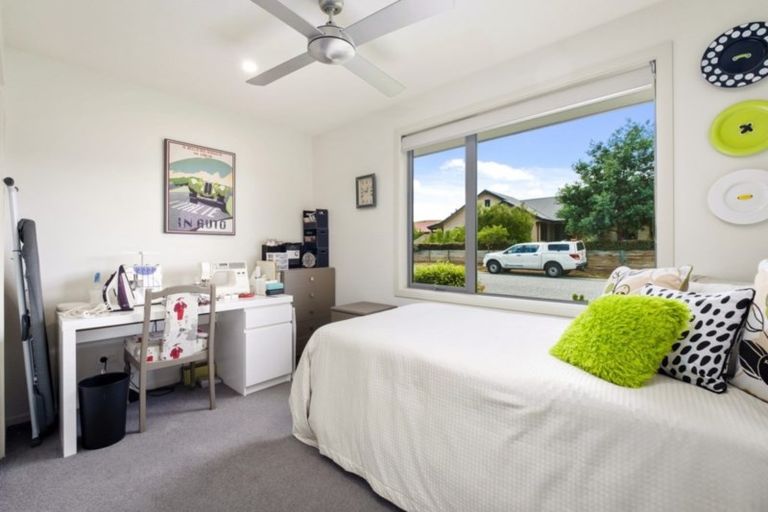 Photo of property in 19 Houlahan Street, Clyde, 9330