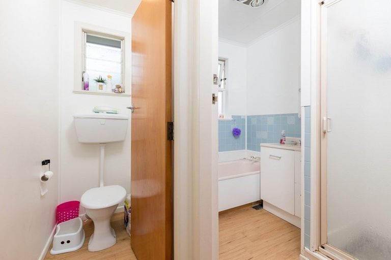 Photo of property in 83 Tuhikaramea Road, Dinsdale, Hamilton, 3204