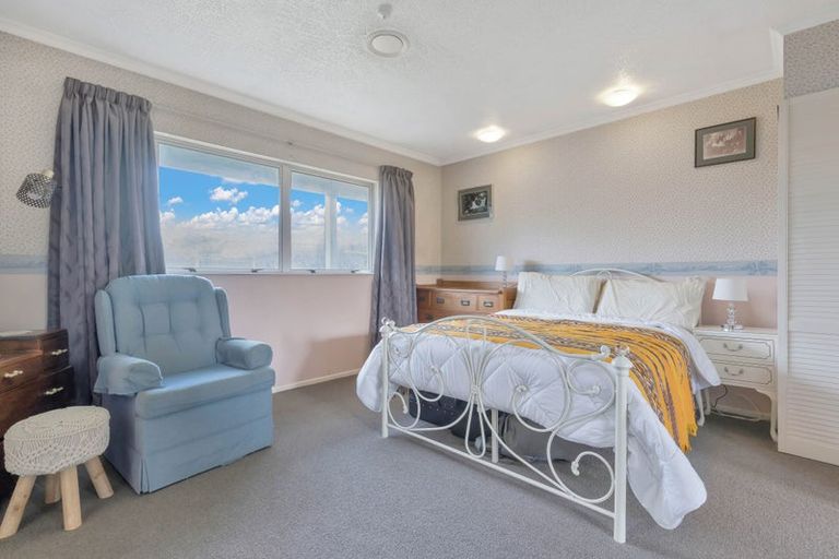 Photo of property in 28 Willock Street, Kaiapoi, 7630