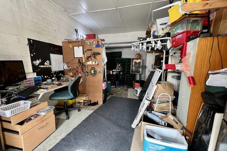 Photo of property in 23 Southsea Crescent, Silverdale, Hamilton, 3216