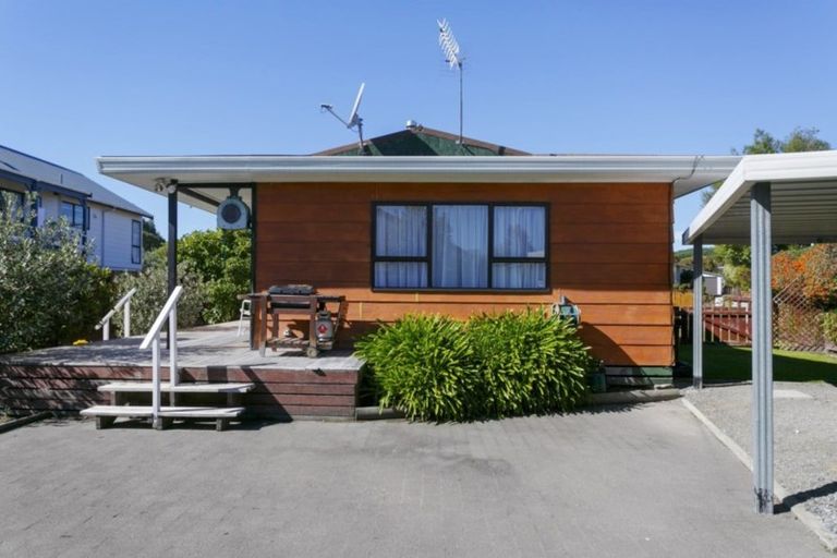 Photo of property in 20 Wembley Place, Richmond Heights, Taupo, 3330