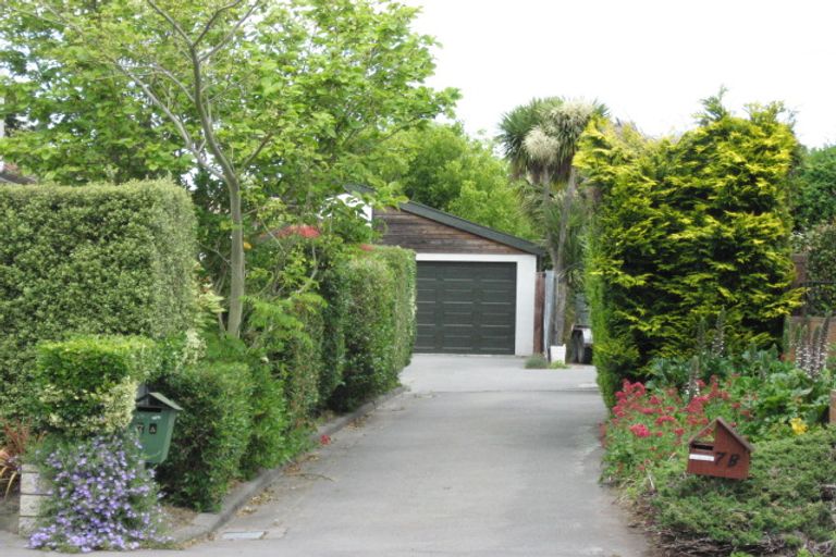 Photo of property in 7b Juniper Place, Burnside, Christchurch, 8053