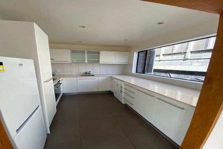 Photo of property in 5a Austin Street, Mount Victoria, Wellington, 6011