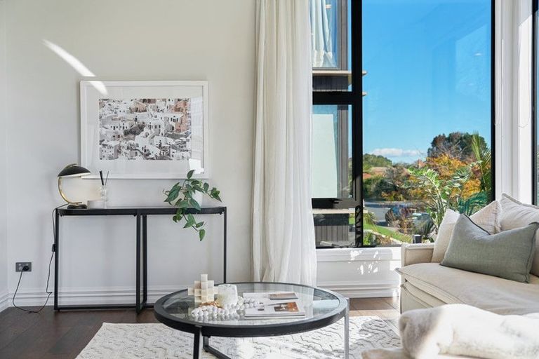 Photo of property in 48a Killarney Street, Takapuna, Auckland, 0622