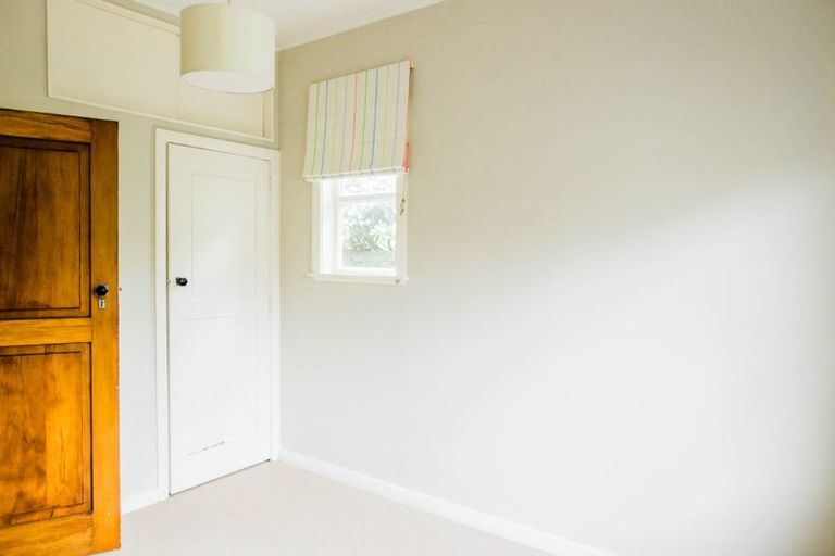 Photo of property in 19 Bankot Crescent, Ngaio, Wellington, 6035