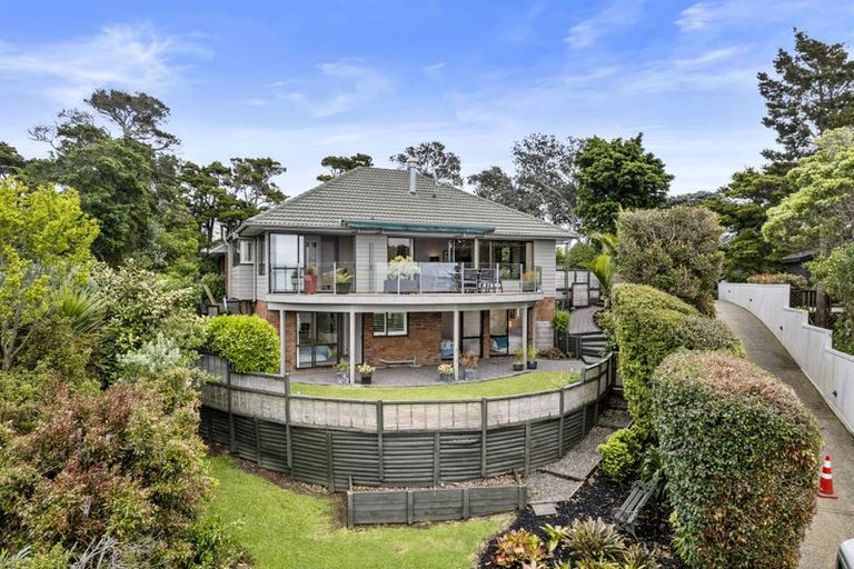 Photo of property in 161 Mellons Bay Road, Mellons Bay, Auckland, 2014