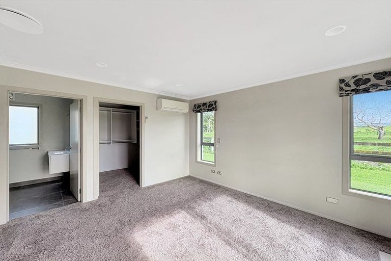 Photo of property in 2532 River Road, Horsham Downs, Hamilton, 3281