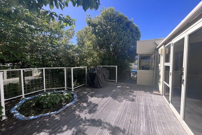 Photo of property in 11 Peregrine Place, Queenstown, 9300