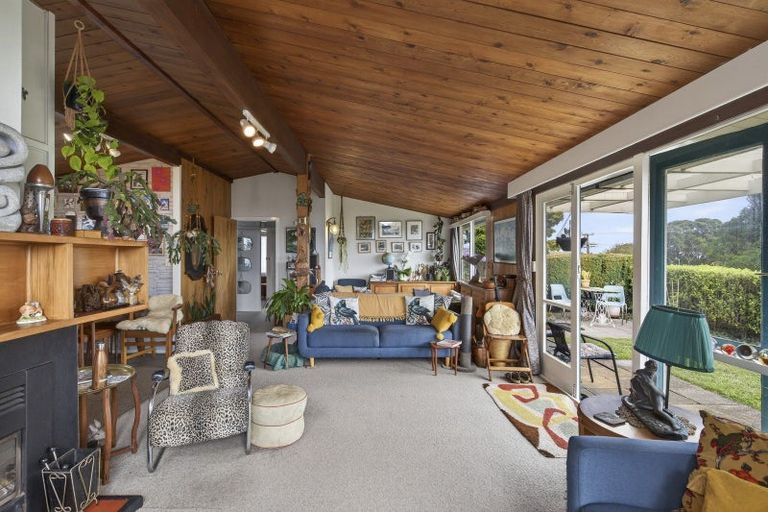 Photo of property in 189 Tukapa Street, Westown, New Plymouth, 4310