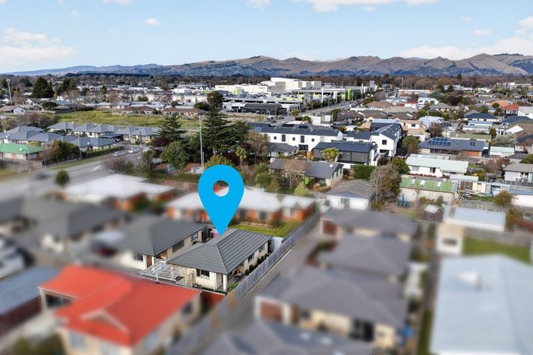 Photo of property in 4/67 Marshland Road, Shirley, Christchurch, 8013