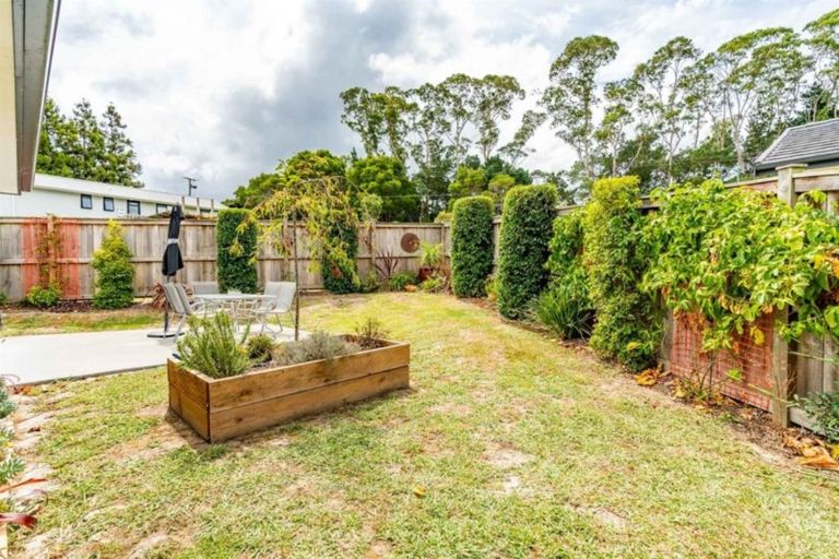 Photo of property in 5 Wharuka Glade, Mangawhai, 0505