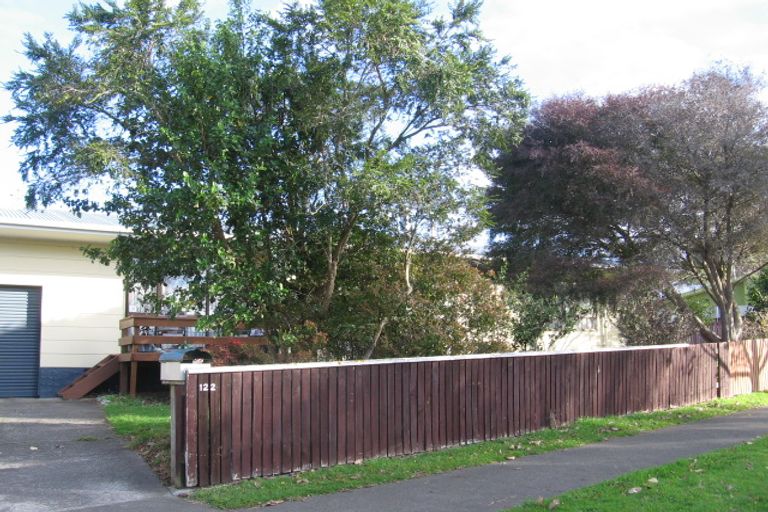 Photo of property in 122 Lethbridge Street, Feilding, 4702
