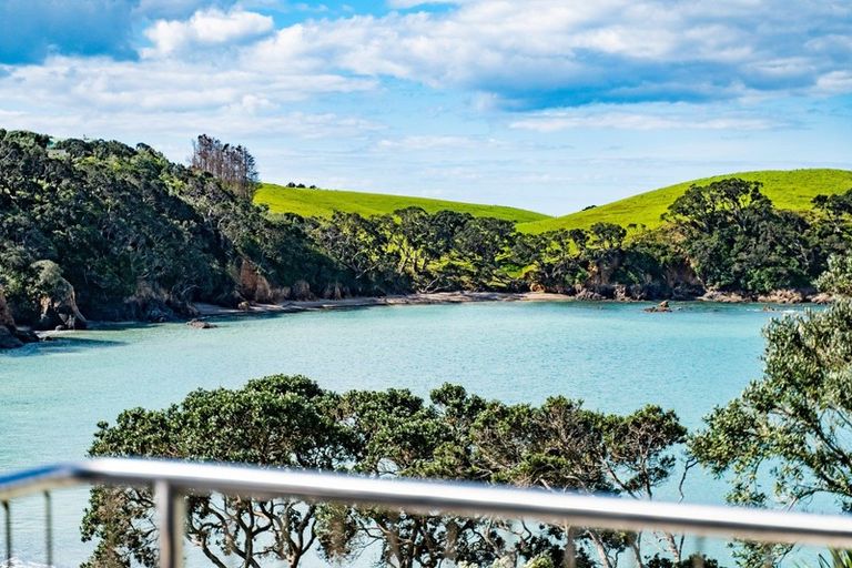 Photo of property in 730 Taiharuru Road, Taiharuru, Onerahi, 0192