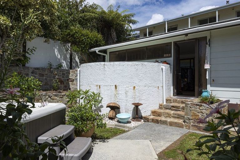 Photo of property in 46 Stratford Drive, Cable Bay, 0420