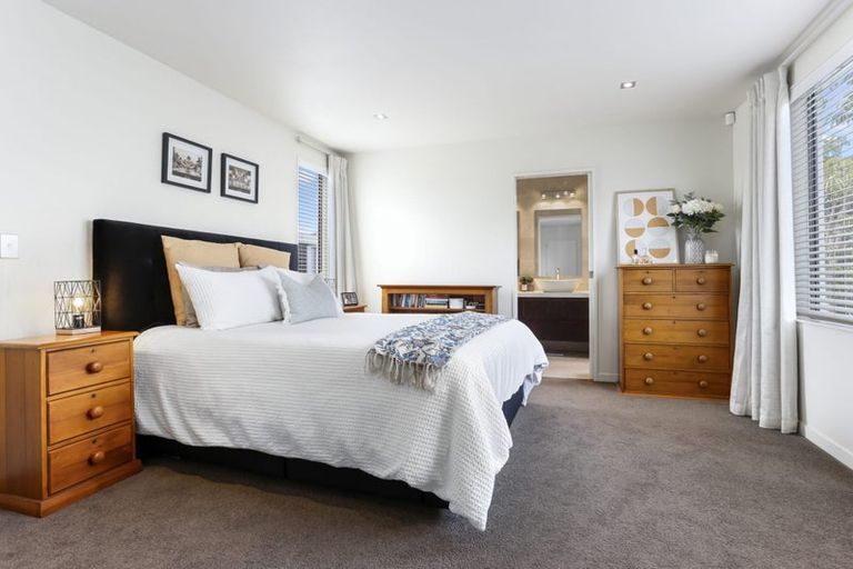 Photo of property in 38a Takutai Avenue, Bucklands Beach, Auckland, 2012