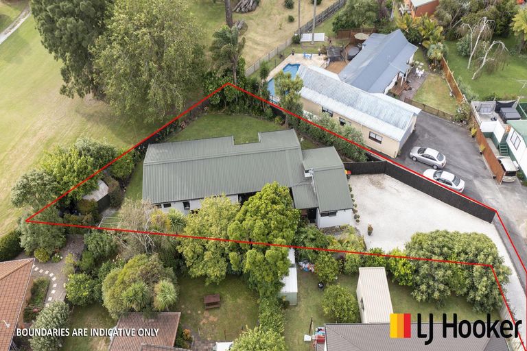 Photo of property in 27 Carnoustie Drive, Wattle Downs, Auckland, 2103