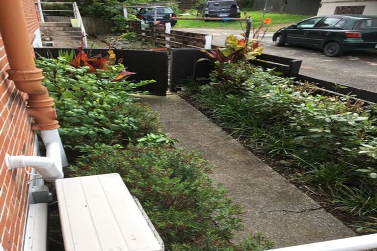 Photo of property in 1/15 Wairiki Road, Mount Eden, Auckland, 1024